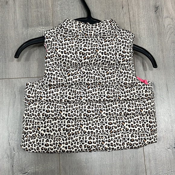 Vest - Picture 4 of 4